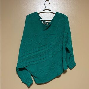 Willow & Root Off-Shoulder Green Textured Women's Sweater